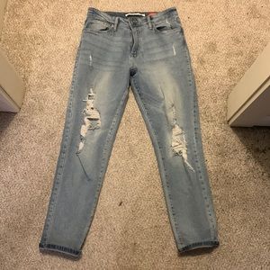 Light washed Ripped jeans